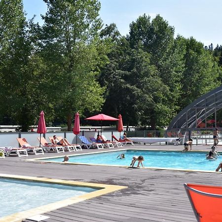 Cabane Lodge Domaine Du Lac Chambon Мюроль Экстерьер фото
