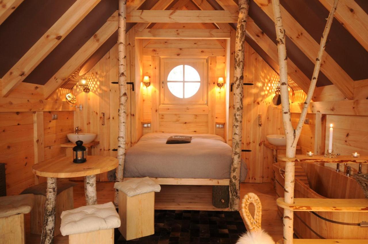 Cabane Lodge Domaine Du Lac Chambon Мюроль Экстерьер фото
